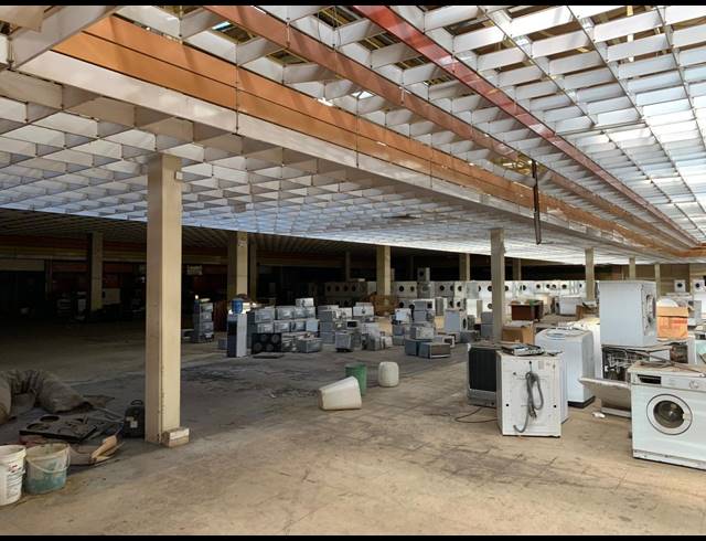10,000M² WAREHOUSE FOR SALE IN BRAKPAN CENTRAL